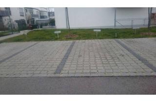 Garagen mieten in Karl-Maria-Doll-Str. 45, 85435 Erding, Biete einen Aussenstellplatz Nähe Therme Erding und S-Bahn