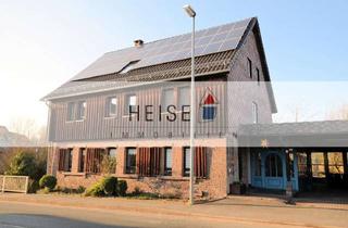 Haus kaufen in 37643 Negenborn, 1-Familienwohnhaus mit Einliegerwohnung und Carport