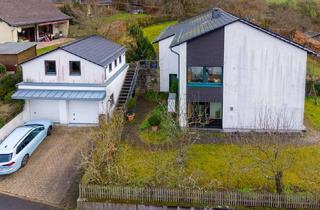 Haus kaufen in 54576 Hillesheim, Nahezu energieautarker Wohntraum: Großzügiges ZFH mit zahlreichen Möglichkeiten in Hillesheim