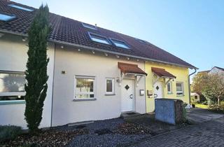 Haus kaufen in 76356 Weingarten, Gepflegtes Reihenmittelhaus in Randlage mit SW-Garten, Stellplatz und Garage