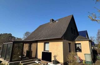 Einfamilienhaus kaufen in 16356 Werneuchen, Einfamilienhaus in Werneuchen auf großzügigem Grundstück mit zusätzlichem Baupotenzial zu verkaufen