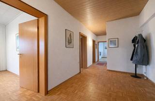 Haus kaufen in 34323 Malsfeld, Großzügiges Zweifamilienhaus mit Garten, Balkon und Fernblick in ruhiger Lage von Beiseförth