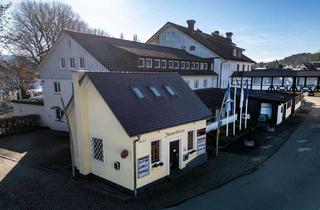 Haus kaufen in 78343 Gaienhofen, Exklusives Seeanwesen Saniert, vermietet und vielseitig nutzbar als Wohnimmobilie oder Kapitalanlage
