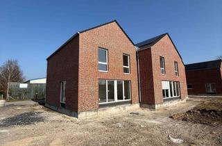 Haus mieten in 48268 Greven, Attraktive Neubau-Reihenhäuser & Doppelhaushälften mit Garten & moderner Ausstattung (WBS benötigt)