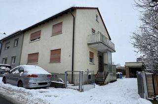 Anlageobjekt in 97279 Prosselsheim, Zweifamilienhaus mit Garage zu verkaufen