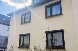 Anlageobjekt in 98693 Ilmenau, zentral gelegenes Wohnhaus mit tollem Grundriss, Garage & Garten zu verkaufen