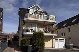 Wohnung kaufen in 23669 Timmendorfer Strand, Traumlage am Niendorfer Hafen – 2 Terrassen, Hafenblick & nur 150 m zur Ostsee