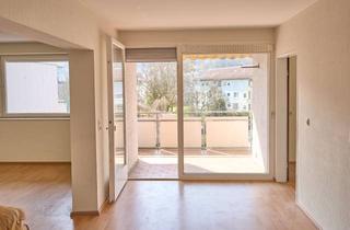Wohnung kaufen in 74653 Künzelsau, Helle 3-Zimmer Wohnung im 3. OG mit Balkon in Künzelsau