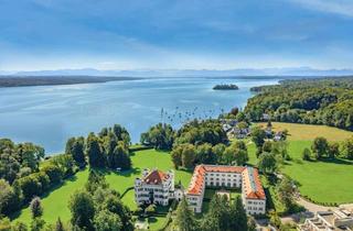 Wohnung kaufen in 82343 Pöcking, Elegante Wohnung im Schloss Possenhofen. Mit privatem Seezugang.