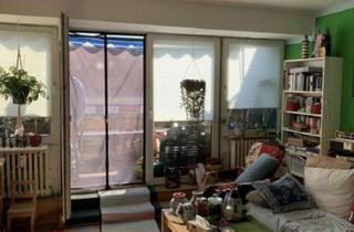 Wohnung kaufen in Graf-Haeseler-Straße 25, 13403 Reinickendorf, Ideale Kapitalanlage! Tolle 2­-Zimmer­wohnung im Dachgeschoss - provisionsfrei!