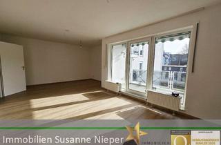 Wohnung kaufen in 42651 Solingen-Mitte, Citynah wohnen mit Komfort. 2-Zimmerwohnung mit XXL-Loggia und Tiefgaragenstellplatz