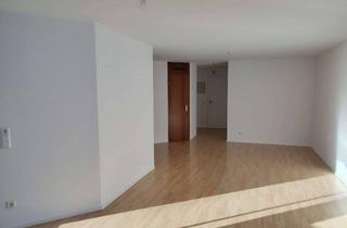 Wohnung mieten in 71083 Herrenberg, Gepflegte 2,5-Zimmer Wohnung mit Balkon im 1. OG in Herrenberg