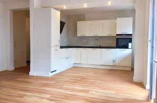 Wohnung mieten in Schwalbenrainweg 29, 63741 Damm, Exklusive 2-Zimmer Wohnung mit hochwertiger Küche in Aschaffenburg-Damm