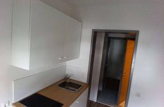 Wohnung mieten in An Der Siedlung 00, 65451 Kelsterbach, ideale Pendler-Wohnung: kleines Appartement mit Pantry-Küche