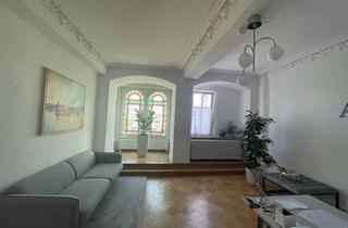 Wohnung mieten in Am Markt, 36251 Bad Hersfeld, Direkt am Bad Hersfelder Marktplatz *** 2. OG - 154 m² *** Privat oder Gewerblich nutzbar ***