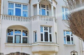 Wohnung mieten in Brucknerallee 100, 41236 Rheydt, Stilvolles Wohnen im Denkmal: 108 m² Altbau-Juwel an der Brucknerallee mit Garten