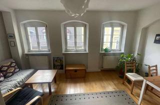 Wohnung mieten in Hellerstraße, 96047 Bamberg, Zentrale, ruhige 2-Zimmer Altbau Wohnung mit großer Dachterrasse in Bamberg