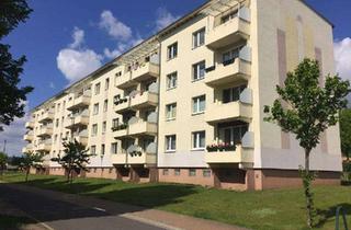 Wohnung mieten in Pestalozzistr. 8a, 19357 Karstädt, Helle 2,5-Zimmer-Wohnung mit Balkon in Karstädt