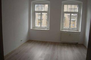 Wohnung mieten in Mosenstr. 10, 08223 Falkenstein, Falkenstein: nur 2x1 Stufe zu 2 Zi/Kü/Bad m. BW u. Fenster in sehr gutemZustand