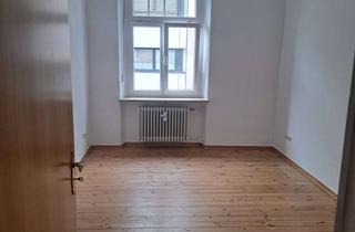 Wohnung mieten in Feldgasse 38, 90489 Wöhrd, Renovierte 4-Zimmer Wohnung im EG in Nürnberg-Wöhrd