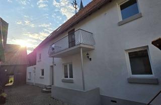 Haus kaufen in Kirchgasse 4,6, 67361 Freisbach, Großzügiges Grundstück mit zwei Wohnhäusern und Scheune