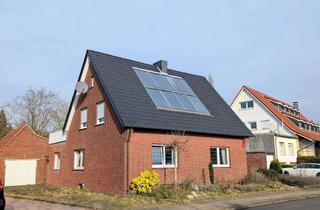 Haus kaufen in 46348 Raesfeld, Gepflegtes Zweifamilienhaus mit 3 Garagen in Raesfeld – sofort verfügbar, provisonsfrei