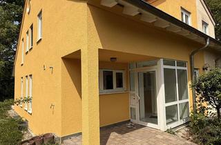 Doppelhaushälfte kaufen in Kastengasse 27/1, 73574 Iggingen, Doppelhaushälfte in schöner Lage (4,5 Zimmer) in Iggingen