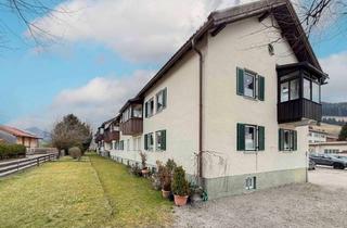 Anlageobjekt in 83734 Hausham, Leerstehende 2-Zimmer-Wohnung mit Potenzial – Stellplatz, Hobbyraum & Keller