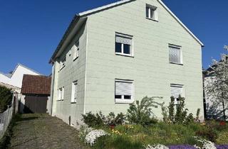 Haus kaufen in 74572 Blaufelden, Für geschickte Handwerker: Renovierungsbedürftiges 2-Familienhaus mit Garten und Garage