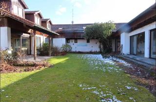 Einfamilienhaus kaufen in 84543 Winhöring, Geräumiges Einfamilienhaus mit 13 Zimmern und Schwimmbad in ruhiger, begehrter Lage zu verkaufen.