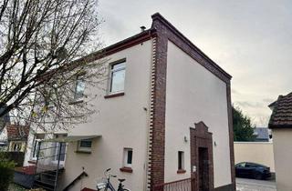 Haus kaufen in 26123 Oldenburg, Oldenburg - Eine Liegenschaft mit zwei Mehrparteienhäusern