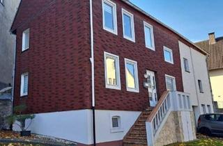 Haus kaufen in 59609 Anröchte, Anröchte - GROSSES HAUS mit großer Ausbaureserve