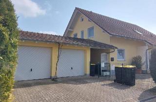 Haus kaufen in 79206 Breisach, Breisach am Rhein - Zweifamilienhaus in Oberrimsingen, provisionsfrei