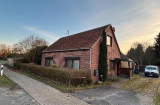 Haus kaufen in 26316 Varel, Varel - Provisionsfrei ? Ländlich, viel Platz, viel Potenzial!