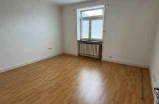 Wohnung kaufen in 76297 Stutensee, Stutensee - Stilvolle 3-Zimmer-Wohnung mit Loggia in zentraler Lage Bruchsals