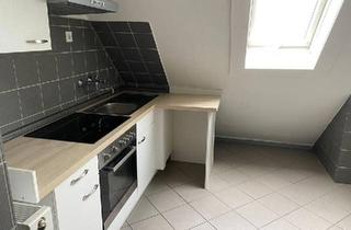 Wohnung kaufen in 38116 Braunschweig, Braunschweig - 2-Zi.-Dachgeschosswohnung mit Stellplatz & Gartenmitbenutzung