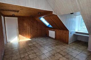 Wohnung kaufen in 24539 Neumünster, Neumünster - Eigentumswohnung im Mehrfamilienhaus mit kleiner WEG z verkaufen