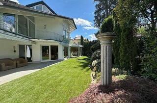 Villa kaufen in 82031 Grünwald, Grünwald - Freistehendes Einfamilienhaus mit viel Platz in Toplage Grünwald!