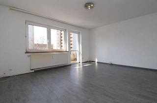 Wohnung kaufen in 91438 Bad Windsheim, Attraktive 4 - Zimmer Wohnung mit Tageslichtbad und Balkon