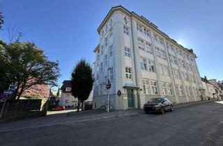 Wohnung kaufen in 78056 Villingen-Schwenningen, Stilvolle 3,5-Zimmer-Stadtwohnung in ehemaliger Junghans-Uhrenfabrik