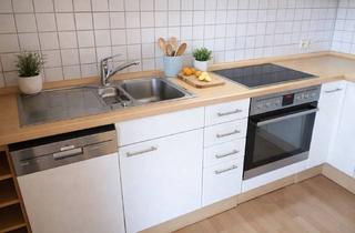 Wohnung kaufen in 74379 Ingersheim, Helle 2,5-Zimmer-Dachgeschosswohnung mit Balkon in kleiner Wohneinheit