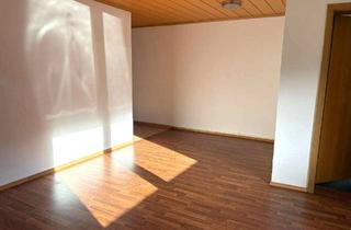 Wohnung kaufen in 74405 Gaildorf, Helle 3-Zimmer-Wohnung in Gaildorf-Unterrot, idyllische Wohnsiedlung, inkl. zwei Stellplätzen.