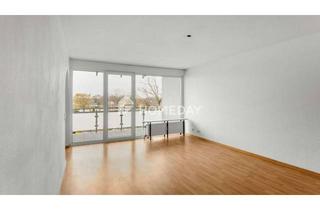 Wohnung kaufen in 50259 Pulheim, Helle 3-Zimmer-Wohnung in Pulheim mit Loggia, Aufzug und viel Platz zum Ankommen