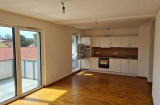 Wohnung mieten in Hans-Geiger-Str. 26a, 91052 Erlangen, Sonnige 4 Zimmer-Wohnung mit EBK und Aufzug