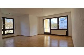 Wohnung mieten in 70736 Fellbach, Helle 3-Zimmer-Wohnung 1.OG mit Südbalkon, saniertes Bad, Gartenmitbenutzung in Fellbach-Schmiden