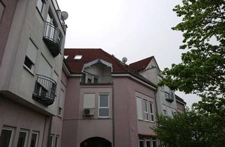 Wohnung mieten in Stuttgarter Str. 43, 73066 Uhingen, Schöne 2 Zimmerwohnung über 2 Etagen mit Dachterrasse - Staffelmietvertrag über 2 Jahre