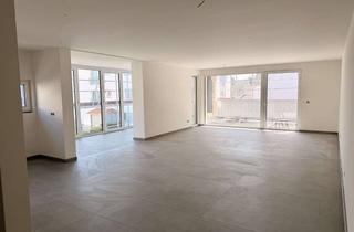 Wohnung mieten in Tuchmacherstraße, 72250 Freudenstadt, Erstbezug - Luxuriöse 3,5-Zimmer Wohnung im 1. OG mit Wintergarten und Balkon in bester Lage