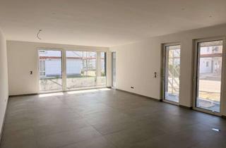 Wohnung mieten in Tuchmacherstraße, 72250 Freudenstadt, Erstbezug - Exklusive 3-Zimmer EG-Wohnung mit Garten in bester Lage