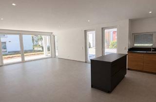 Wohnung mieten in Tuchmacherstraße, 72250 Freudenstadt, Erstbezug - Exklusive 3-Zimmer EG-Wohnung mit Garten in bester Lage
