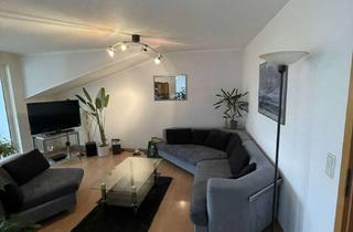 Wohnung mieten in Zollstraße 14, 44869 Höntrop, Schöne 2-Zi. DG-Wohnung mit Loggia u. Gartennutzung